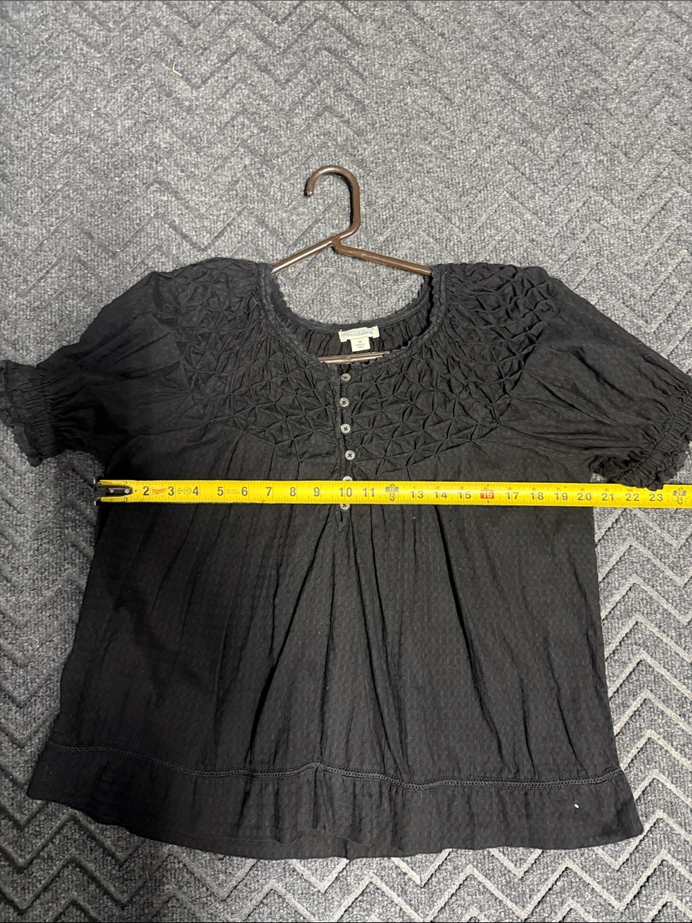 Sundance Sweatpea Black Smocked Button-Front Peasant Top - Picture 7 of 8